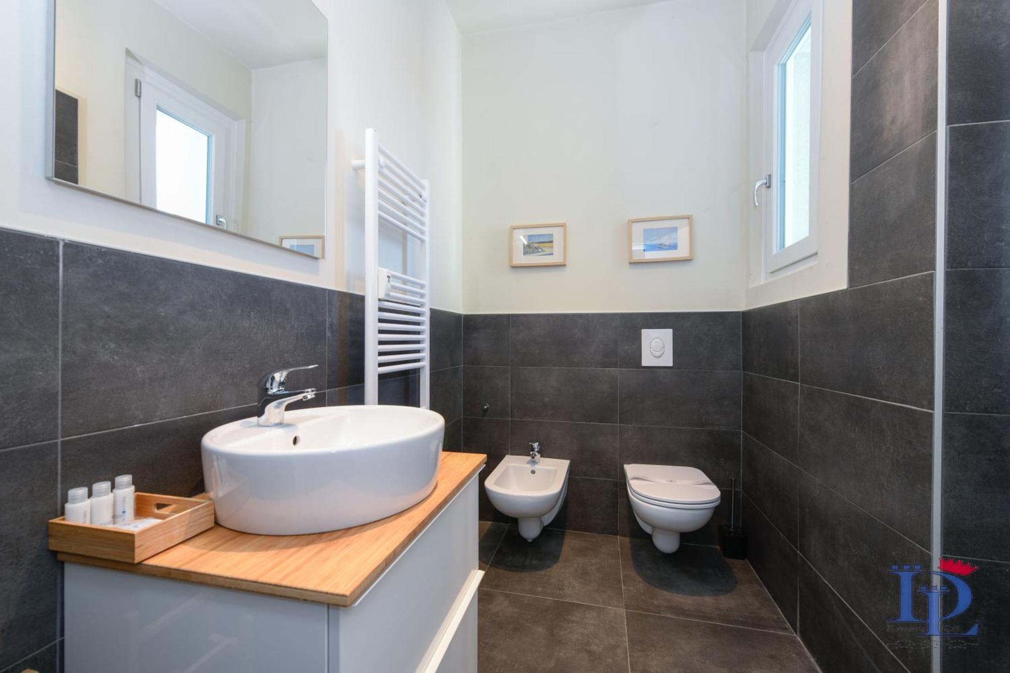 Desenzanoloft Official Partner Marriott Homes & Villas - Jack'S Penthouse デセンツァーノ・デル・ガルダ エクステリア 写真